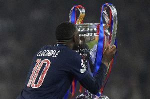 法国一哥？队报：49场33球13助！登贝莱比任何时候更有资格争金球