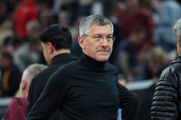 华体会网页版登录入口-平药厂！海纳不满判罚：裁判赛后认错了，但这对我们拜仁没意义